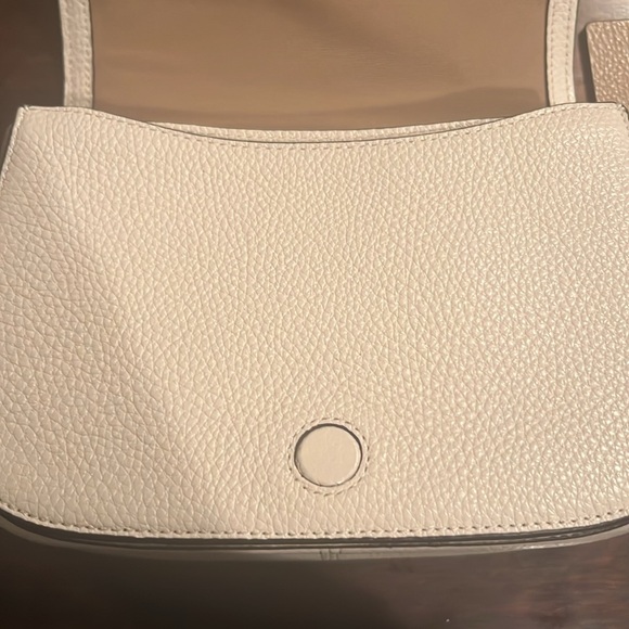 COACH Horse & Carriage Saddle Crossbody Bag Chalk/Vanilla Cream - Picture 10 of 16